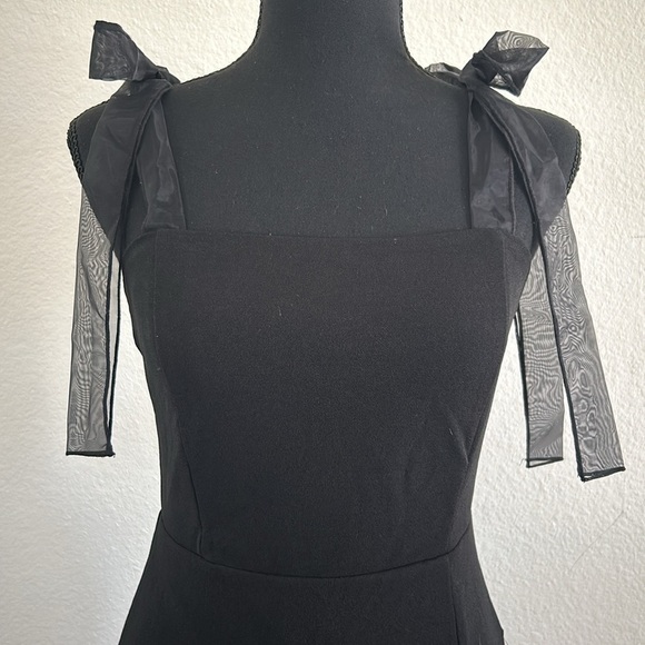 NWT Lulu’s Beloved Elegance Black Tie-Strap Mermaid Maxi Dress Size Small - Picture 8 of 13